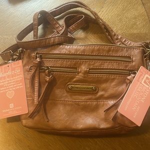 BNWT Stone Mountain Crossbody